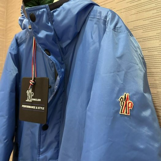 💎Han's house精品服飾💎moncler Rosiere 滑雪系列 羽絨 連帽外套 雙面穿 可手水洗 現貨 S 原價54500-4