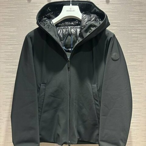 💎Han's house精品服飾💎moncler Lioret 防風 防水 風衣 內 羽絨 連帽 外套 現貨 0 原價 52700