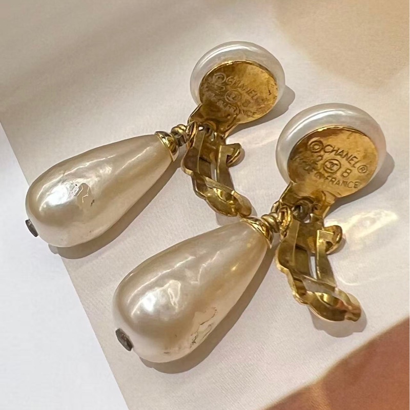Chanel 優雅珍珠夾式耳環-3
