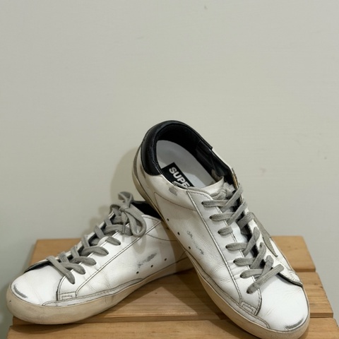 正品Golden Goose GGDB Super-Star 經典黑跟小髒鞋 40碼