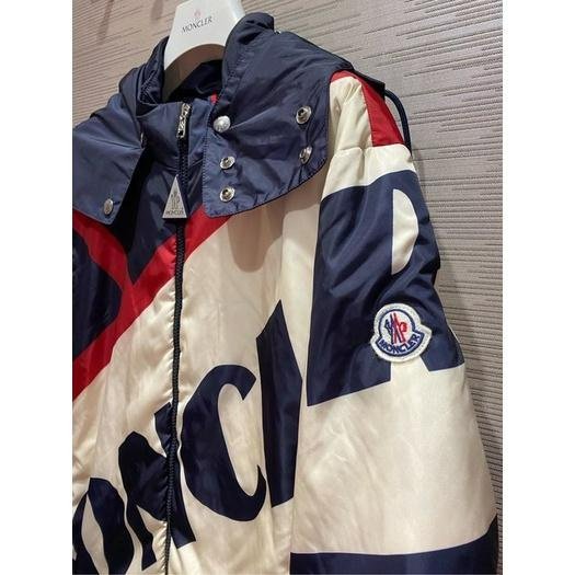 💎Han's house精品服飾💎moncler BERT 防風 防水 尼龍 風衣 內 羽絨 連帽 外套 現貨4 原價 45000-4