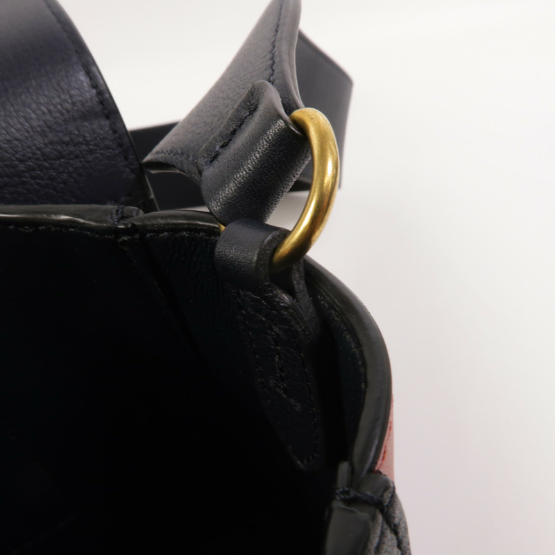 CELINE 牛皮皮革Frame Medium肩背袋-15