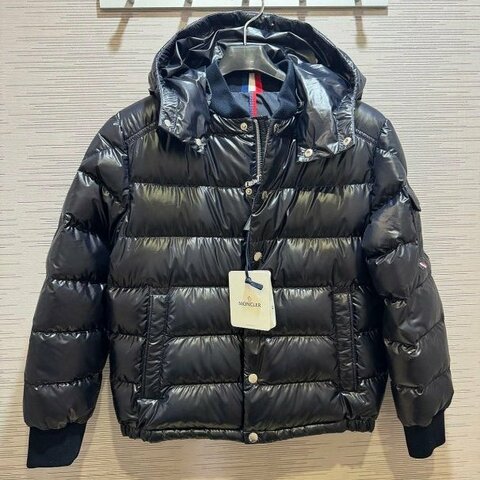 💎Han's house精品服飾💎moncler Manaem 羽絨 連帽 可拆 外套 可手水洗 現貨 青年款 原價38300