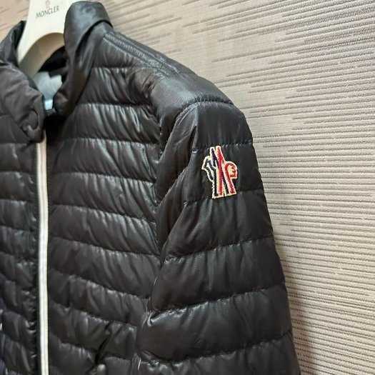 💎Han's house精品服飾💎 moncler Pontix 滑雪系列 高機能防水 羽絨 外套 可手水洗  現貨 L 原價53600-6