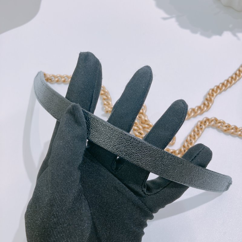 TW4861 Chanel 香奈兒拉鏈手機包 荔枝皮黑金 Boy Phone Case With Chain Caviar Black-16