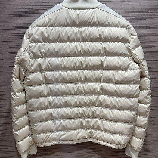 💎Han's house精品服飾💎MONCLER Arroux 羽絨 外套 可水洗 現貨6 原價45700-5