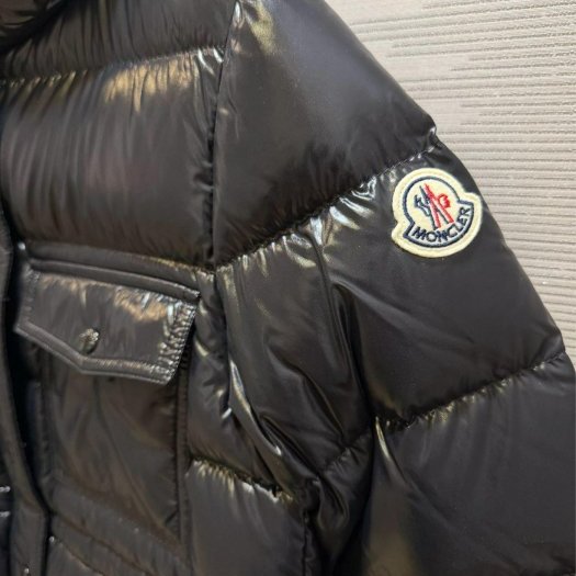 💎Han's house精品服飾💎MONCLER Dacca 中版 羽絨 外套 現貨 青年款 原價36900-6