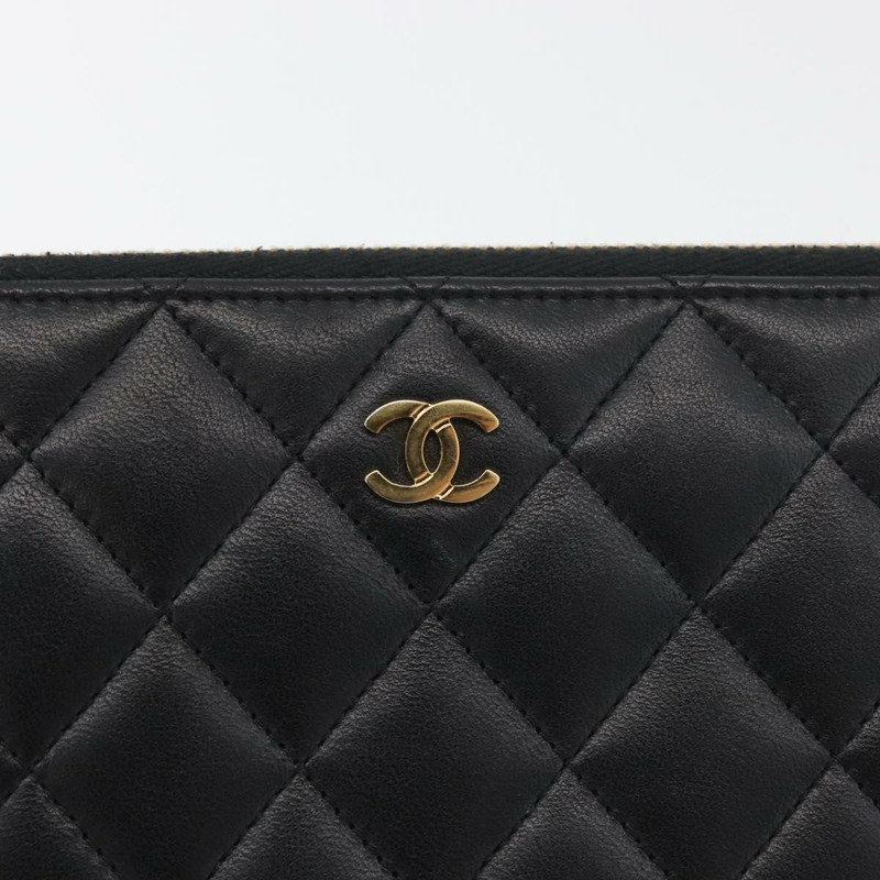 【日本直送】香奈兒 (CHANEL) 絎縫長款錢包，羊皮材質，黑色，金色雙C標誌，貨號 178384M-16