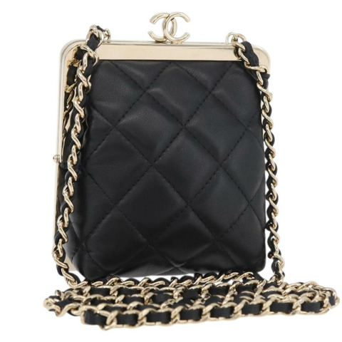 香奈兒 (CHANEL) 絎縫鏈條單肩包，羊皮材質，黑色，金色雙C標誌，正品編號 179592SAM