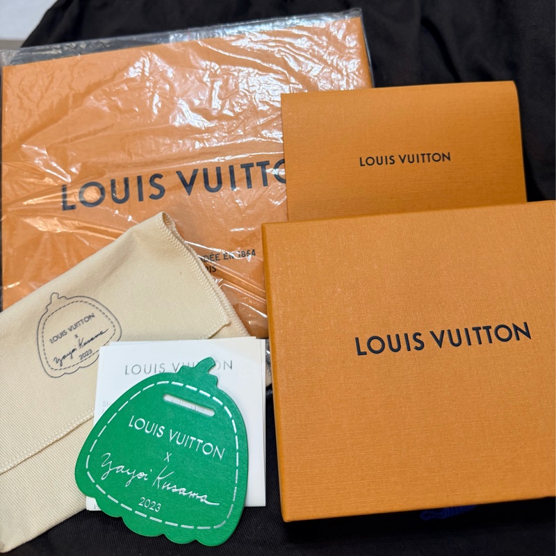 Louis Vuitton 草間彌生 聯名 零錢包-11