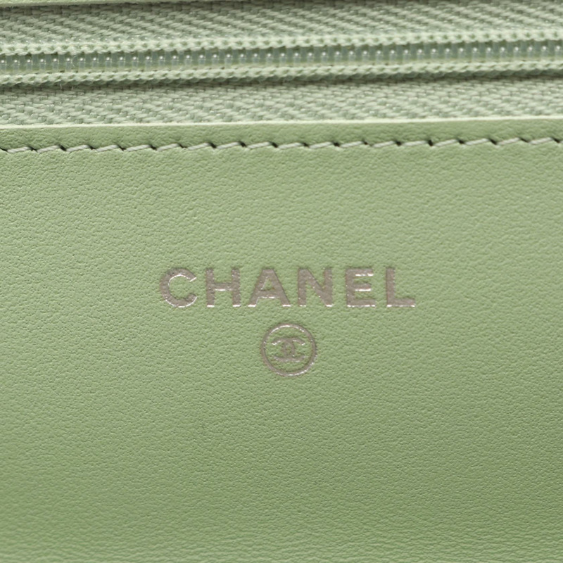 香奈兒 (CHANEL) 絎縫鏈條肩背斜背包，羊皮材質，綠色黑色五金，二手-4