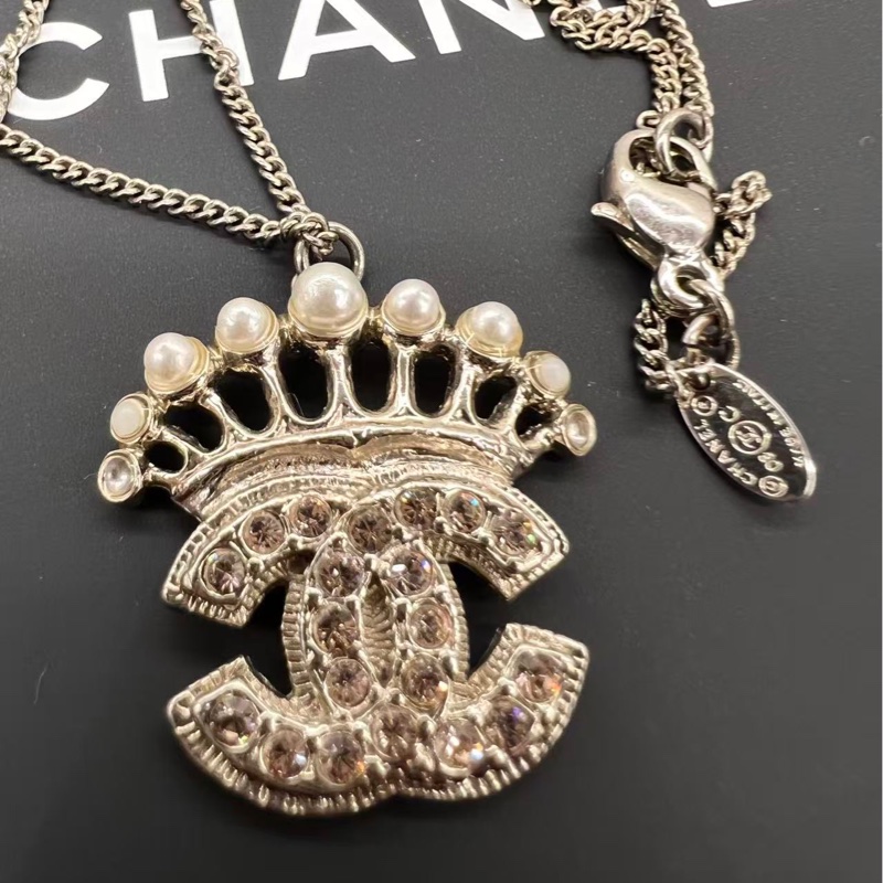 Chanel 珍珠皇冠項鍊(粉水鑽)-7