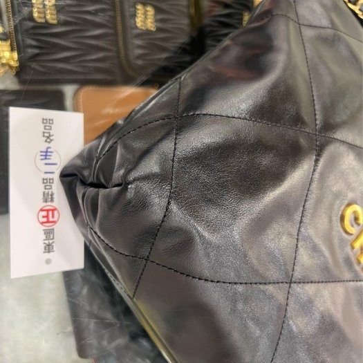 東區正精品㊣CHANEL 22 BAG AS3260 香奈兒黑色全皮金字金幣金鍊肩背包購物袋包小款 RZ6431-7