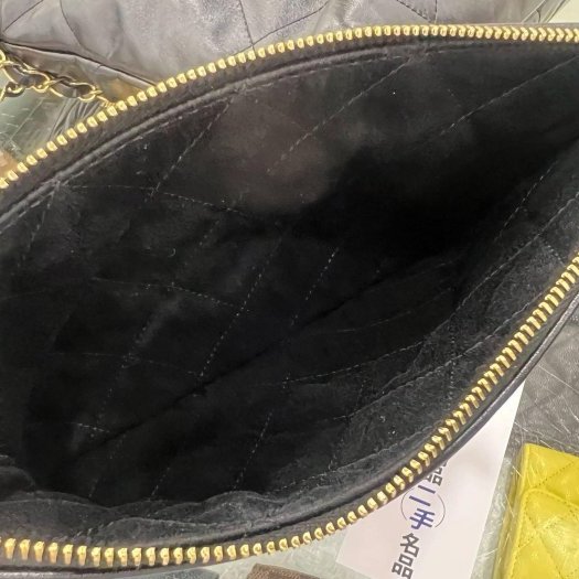 東區正精品㊣CHANEL 22 BAG AS3260 香奈兒黑色全皮金字金幣金鍊肩背包購物袋包小款 RZ6431-12