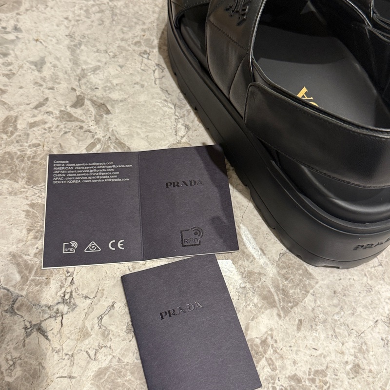 Prada厚底交叉涼鞋全新-13