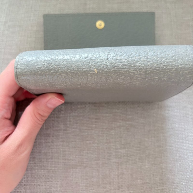 Vivenne Westwood 已絕版淺灰藍 口金中短夾-18