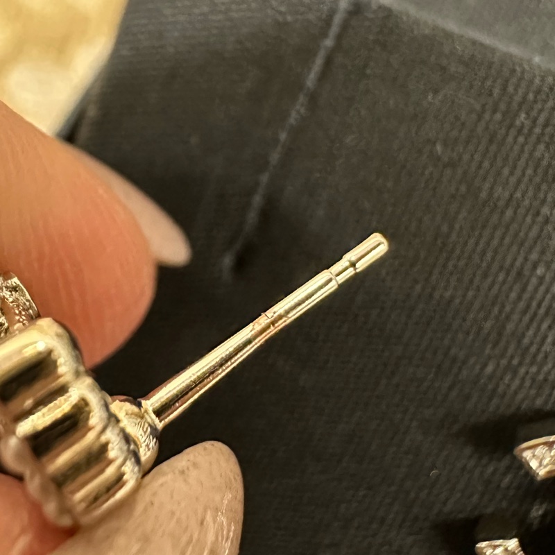Chanel 銀色珍珠水鑽雙C logo耳針式耳環-8