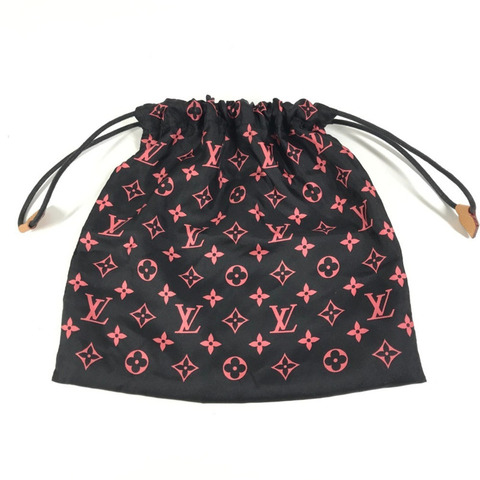 路易威登 MP2279 Monogram 手拿包（僅含手拿包，束口手拿包，絲綢材質，男女通用，黑色）