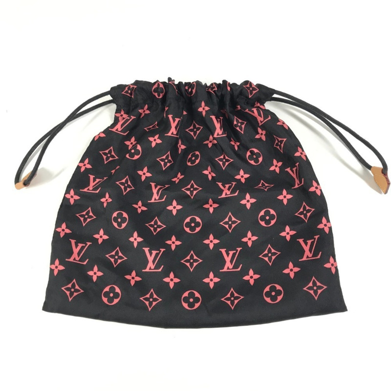 路易威登 MP2279 Monogram 手拿包（僅含手拿包，束口手拿包，絲綢材質，男女通用，黑色）-0
