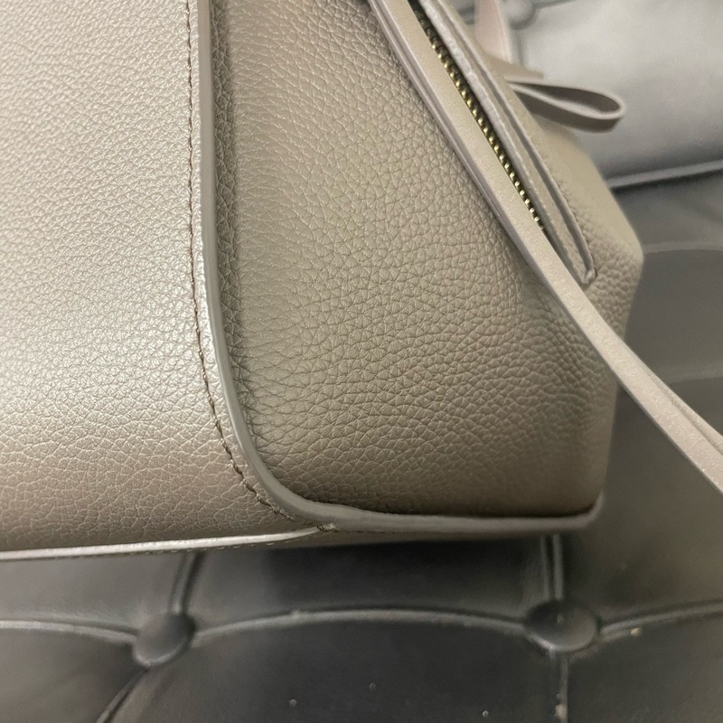 羅意威/Loewe 手袋  柔軟粒面牛皮革 14.4*19.5*20.8-7
