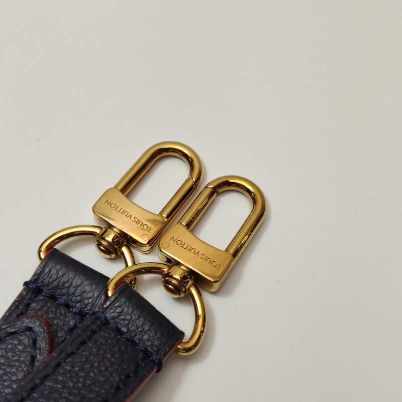 Louis Vuitton (LV) Pochette Metis中型牛皮壓花S-lock鎖扣郵差包斜挎包單肩包芯片款-13