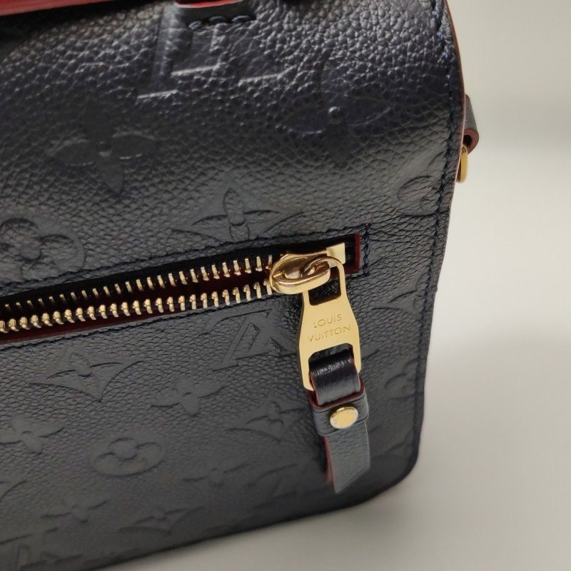 Louis Vuitton (LV) Pochette Metis中型牛皮壓花S-lock鎖扣郵差包斜挎包單肩包芯片款-14