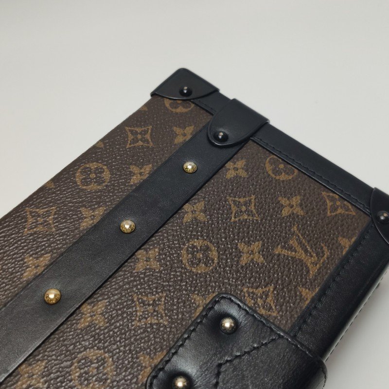 Louis Vuitton (LV) Petite Malle小盒子小號牛皮Monogram印花S-lock鎖扣斜挎包肩包-15