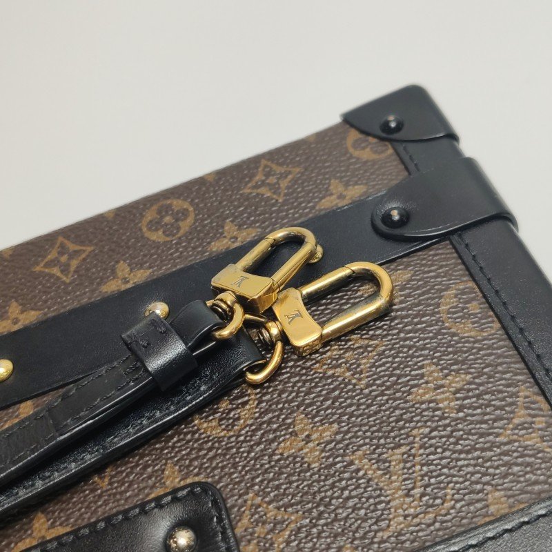 Louis Vuitton (LV) Petite Malle小盒子小號牛皮Monogram印花S-lock鎖扣斜挎包肩包-16
