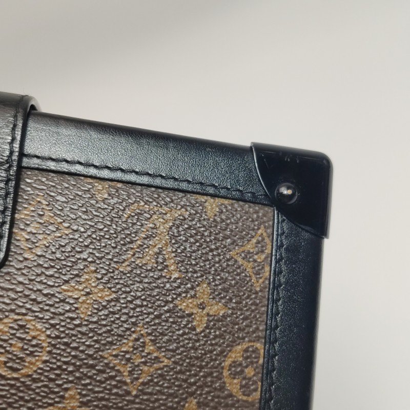 Louis Vuitton (LV) Petite Malle小盒子小號牛皮Monogram印花S-lock鎖扣斜挎包肩包-20