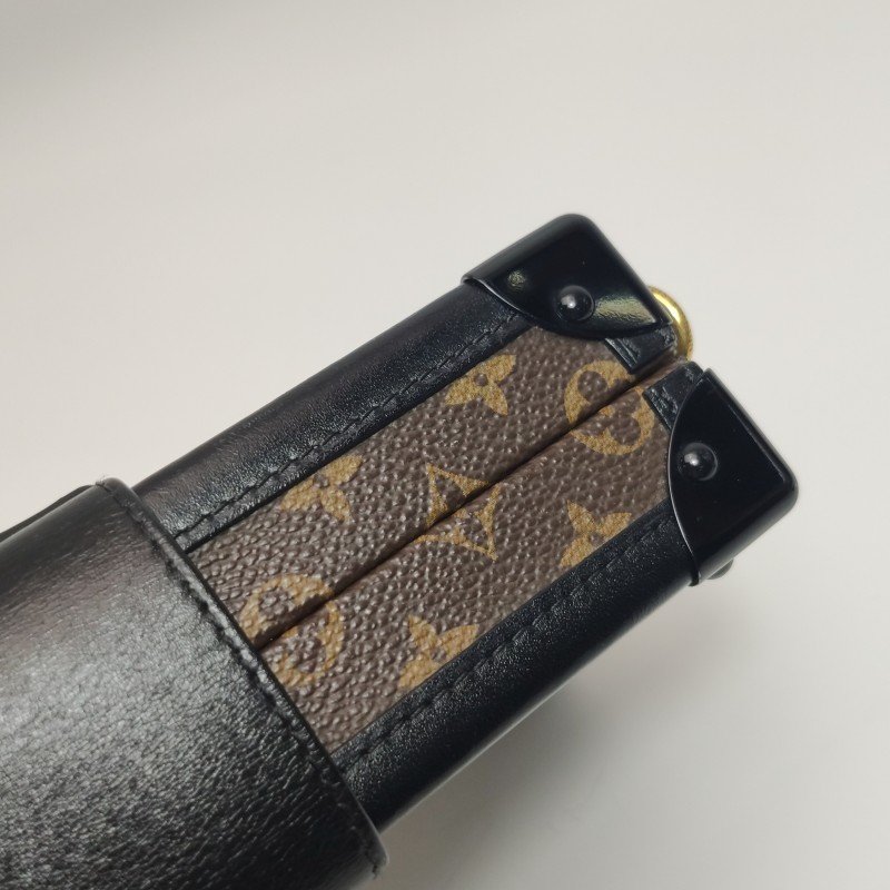 Louis Vuitton (LV) Petite Malle小盒子小號牛皮Monogram印花S-lock鎖扣斜挎包肩包-23