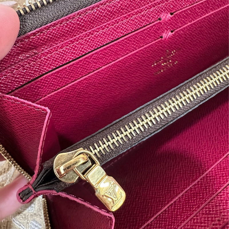 LV 原花金釦Clemenceㄇ拉8卡長夾M60742-7