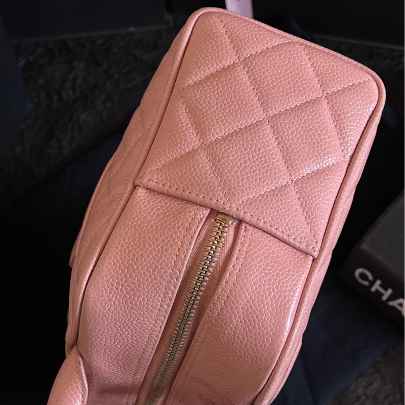 香奈兒/Chanel 粉色荔枝紋手提保齡球包小號 8開 27cm×15cm。-4