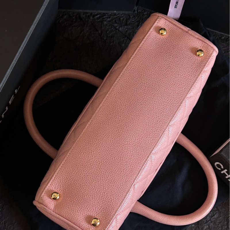 香奈兒/Chanel 粉色荔枝紋手提保齡球包小號 8開 27cm×15cm。-7