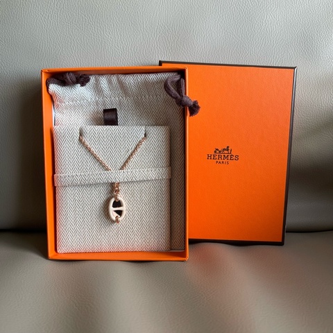 全新 現貨 🍊Hermes Mini Maillon pendant 豬鼻 頸鏈 項鍊 白色 玫瑰金