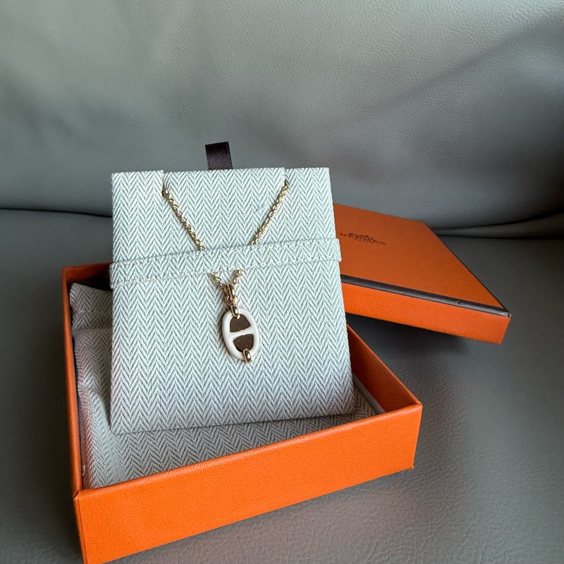 全新 現貨 🍊Hermes Mini Maillon pendant 豬鼻 頸鏈 項鍊 白色 玫瑰金-1