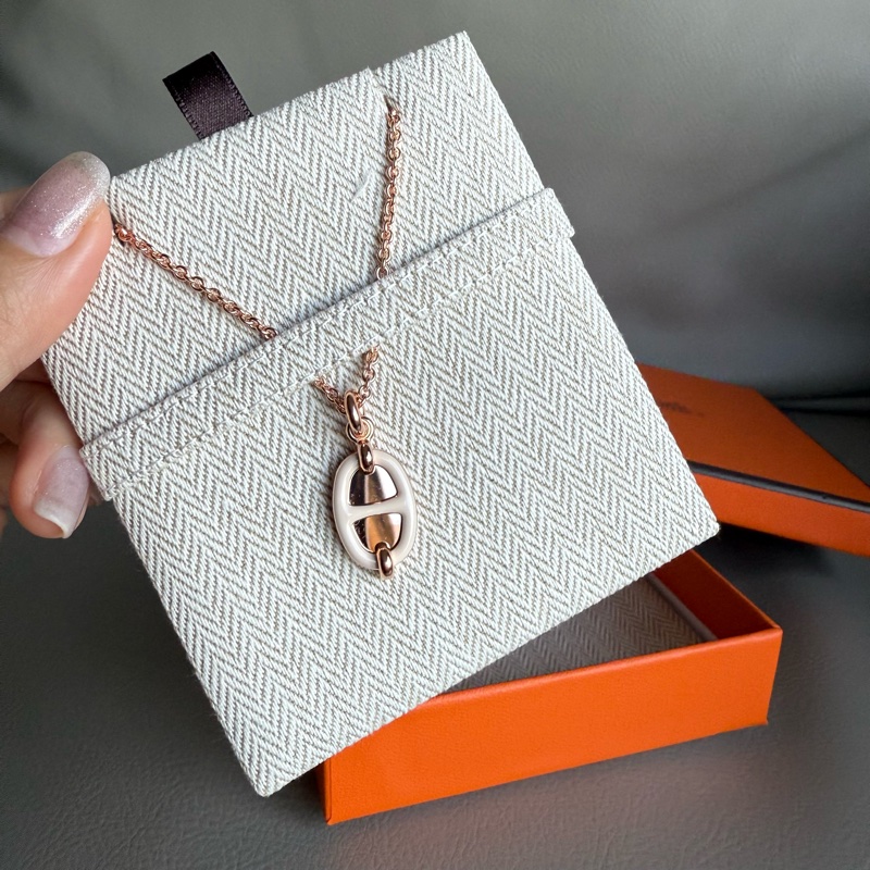 全新 現貨 🍊Hermes Mini Maillon pendant 豬鼻 頸鏈 項鍊 白色 玫瑰金-2