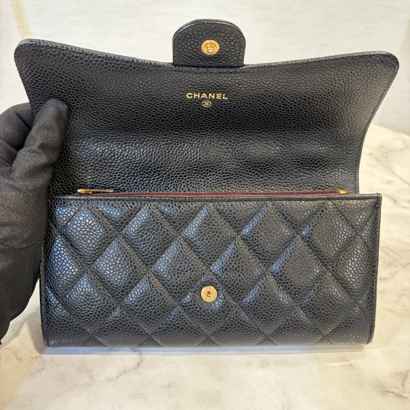 Chanel 黑荔枝皮金釦下蓋12卡長夾AP0241-4