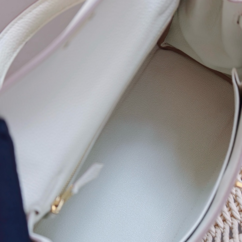 ✨Hermes 愛馬仕 Kelly25  蘑菇白 金扣內縫 togo皮 手提包斜背包 99新 B刻❤️正品保障-5
