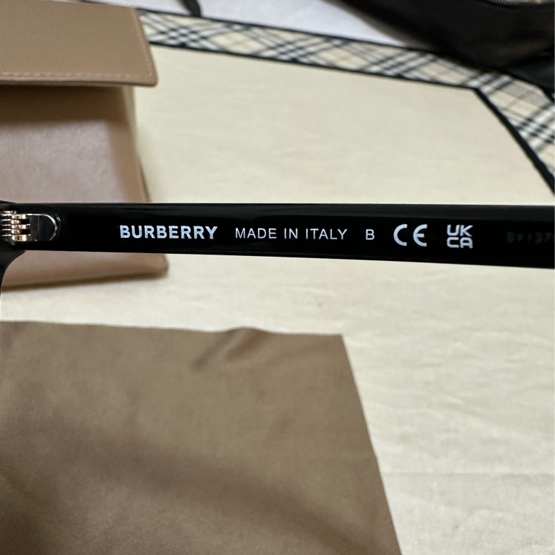 Burberry 經典層次墨鏡-6