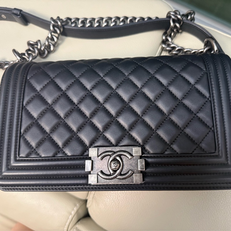 Chanel Boy 25-5