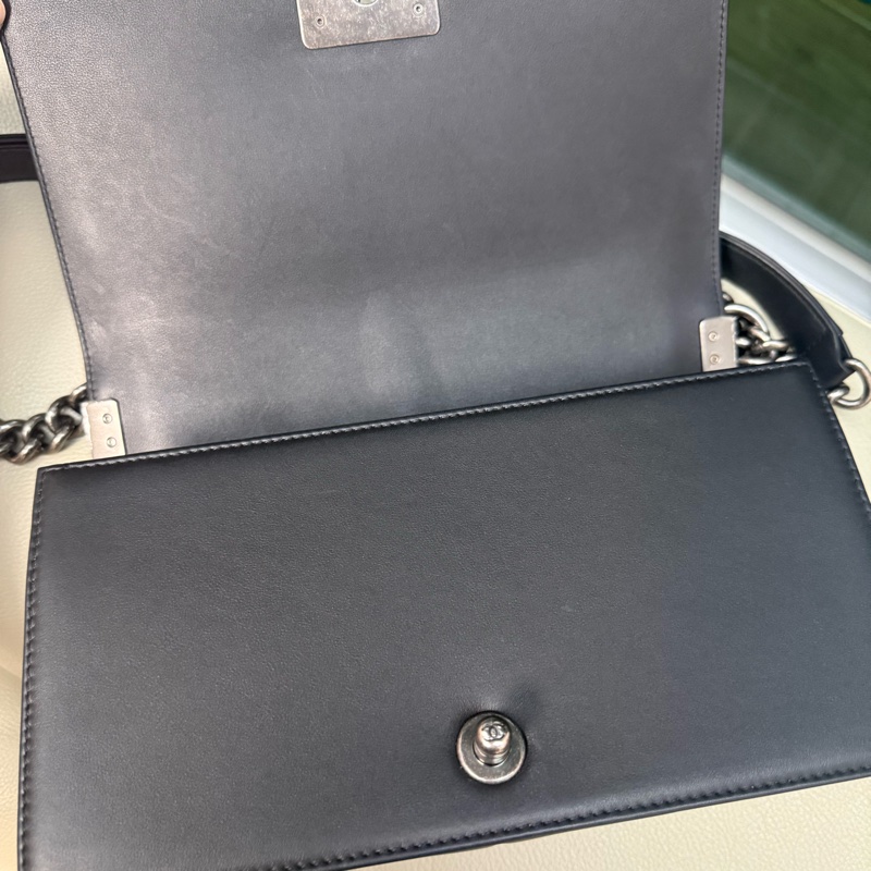 Chanel Boy 25-8