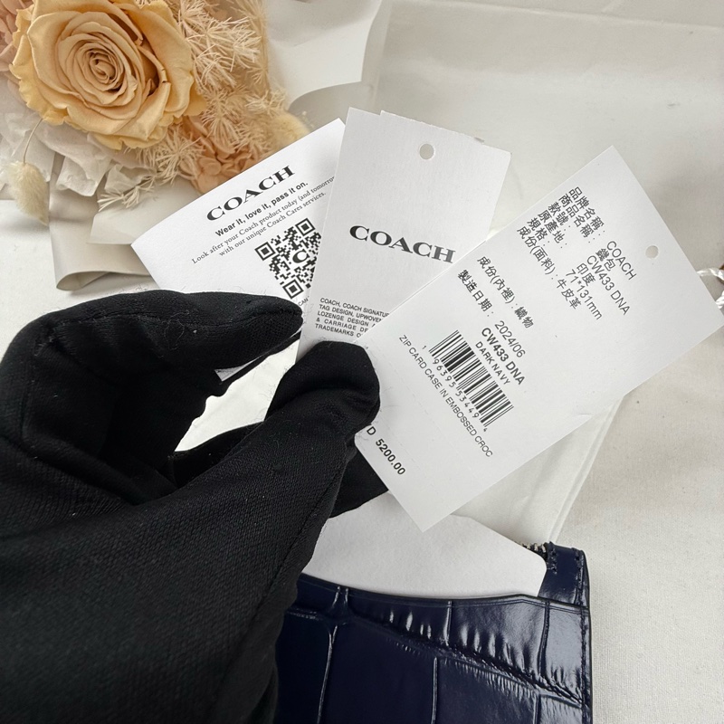 全新品 狀態良好 COACH 深藍色 牛皮卡夾零錢包  男女適用-17
