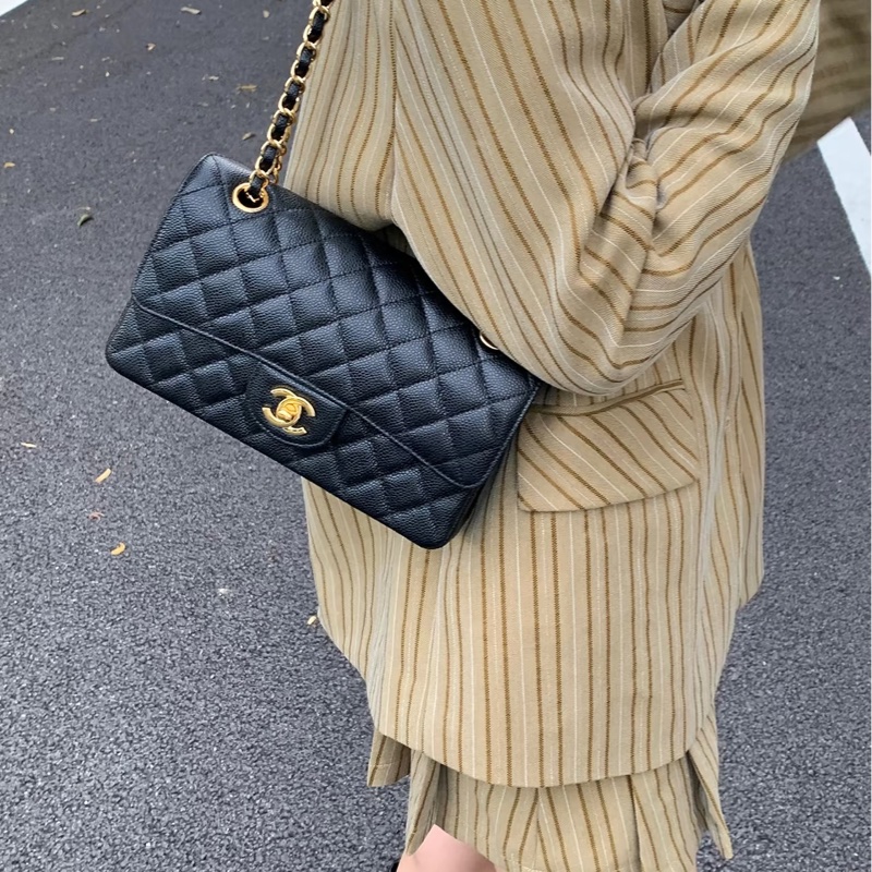 Chanel香奈兒CF25黑金荔枝皮口蓋包中號 閒置帶膜🈶購證-35