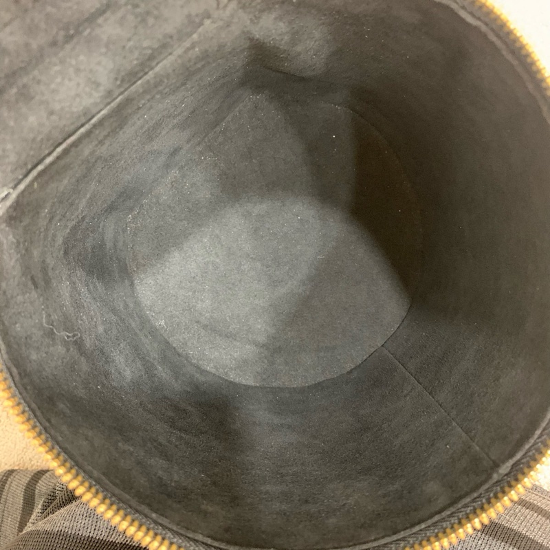 Louis Vuitton 路易威登 發財桶21年編碼➕芯片-4