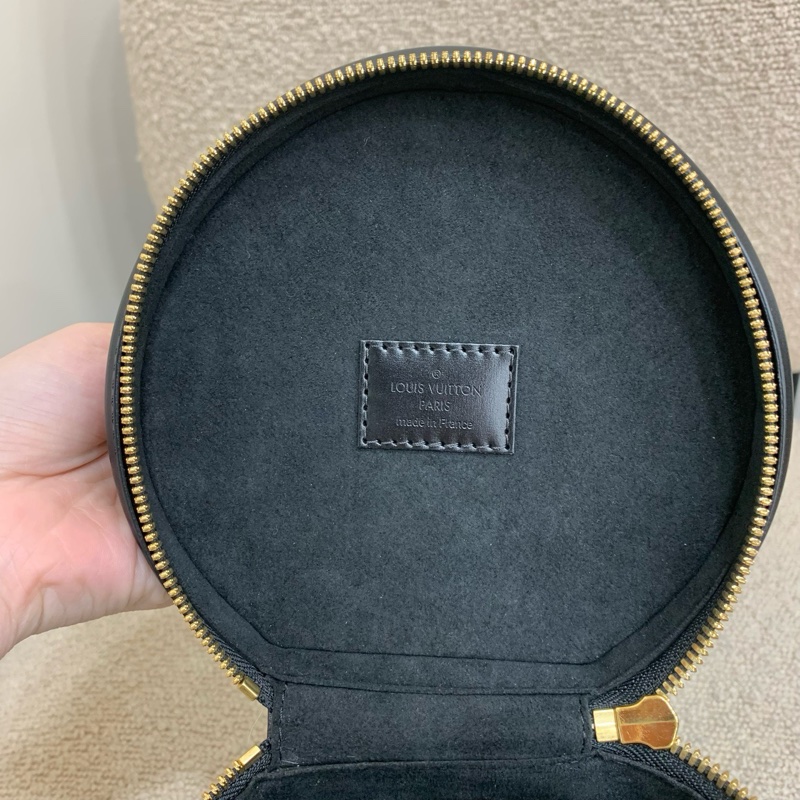 Louis Vuitton 路易威登 發財桶21年編碼➕芯片-5