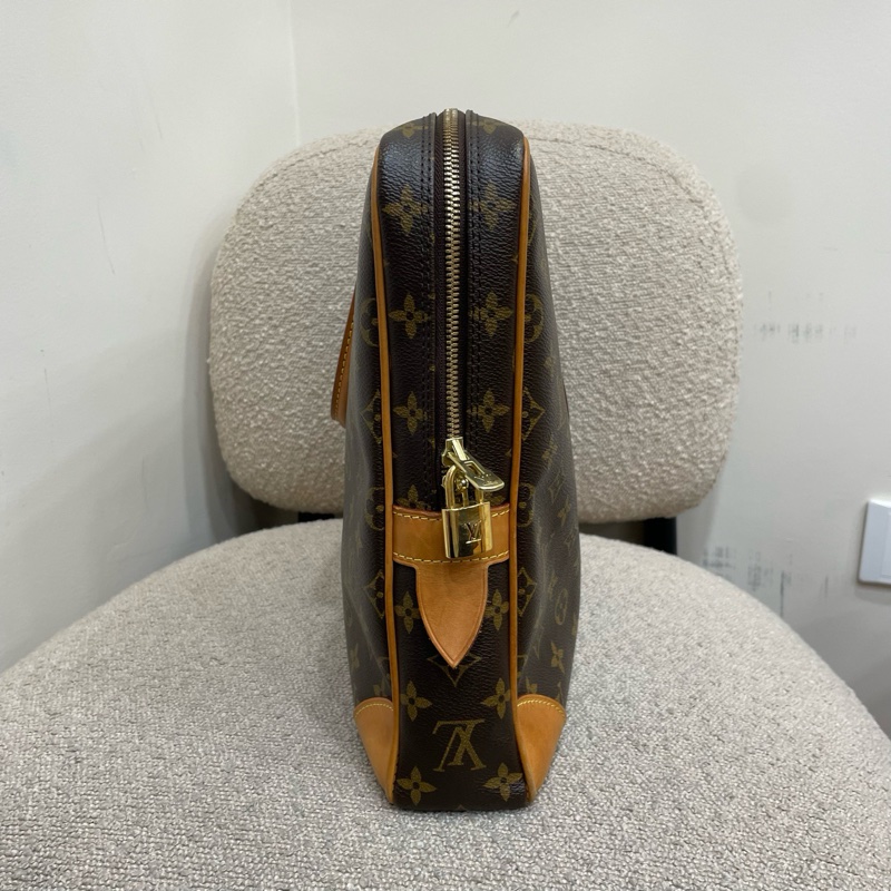 Louis Vuitton 路易威登 老花手提公文包15年 底長40。-3