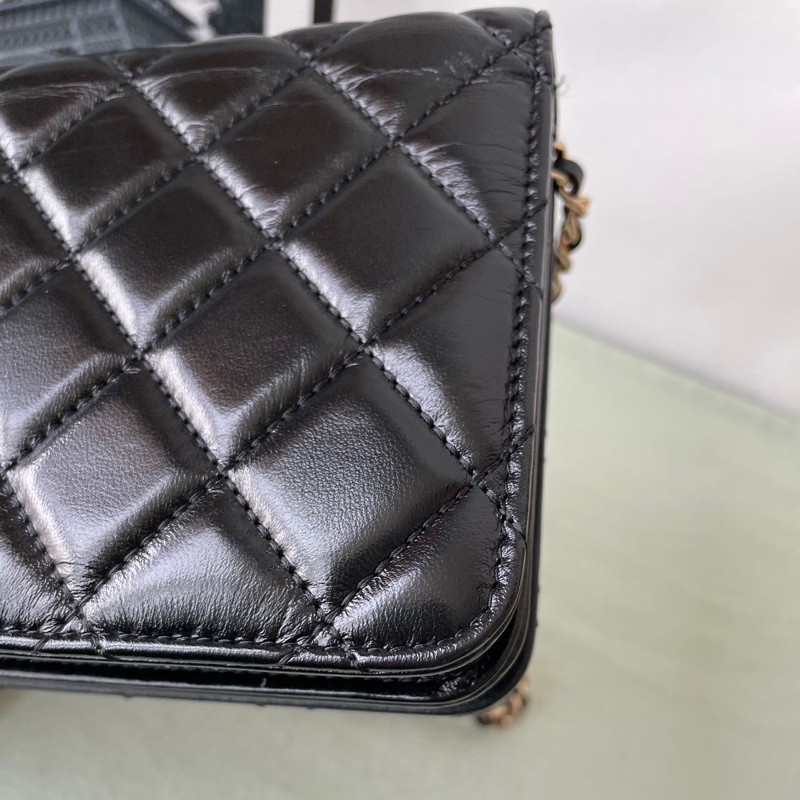 Chanel so black Wallet on chain-9