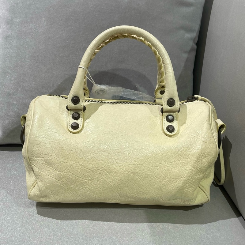 ✨balenciaga巴黎世家小雞黃色羊皮黑釘小號機車波士頓手提斜挎包 ❤️正品-1