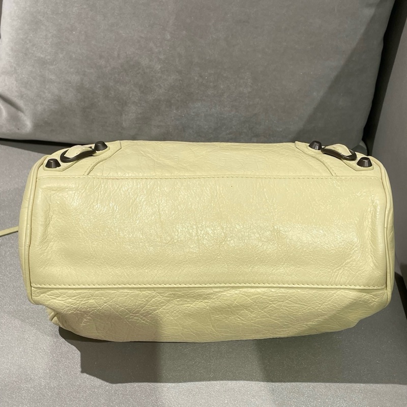 ✨balenciaga巴黎世家小雞黃色羊皮黑釘小號機車波士頓手提斜挎包 ❤️正品-4