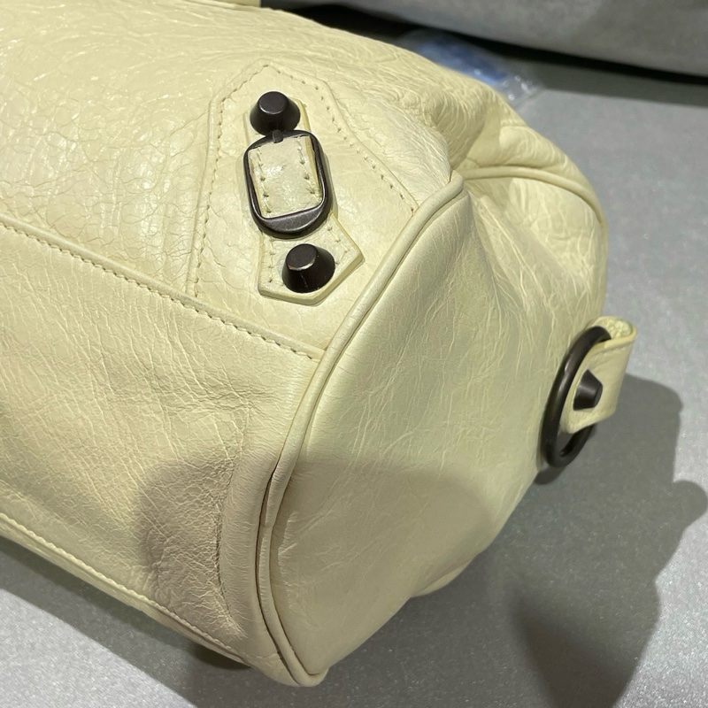 ✨balenciaga巴黎世家小雞黃色羊皮黑釘小號機車波士頓手提斜挎包 ❤️正品-6
